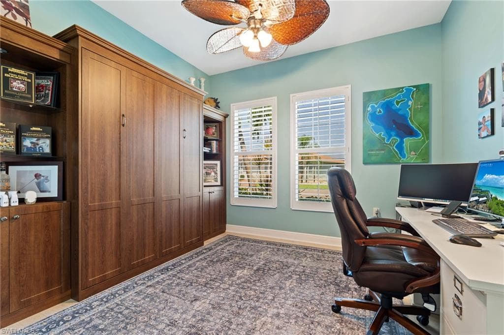 10600 Carena CIR-18