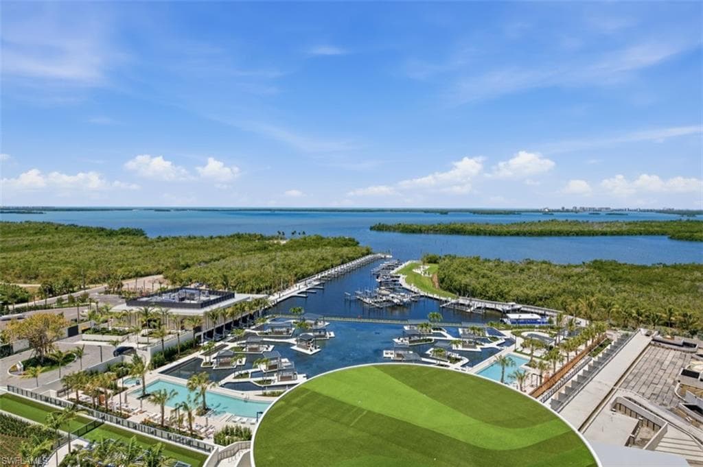 5100 Seagrass BLVD 901-29