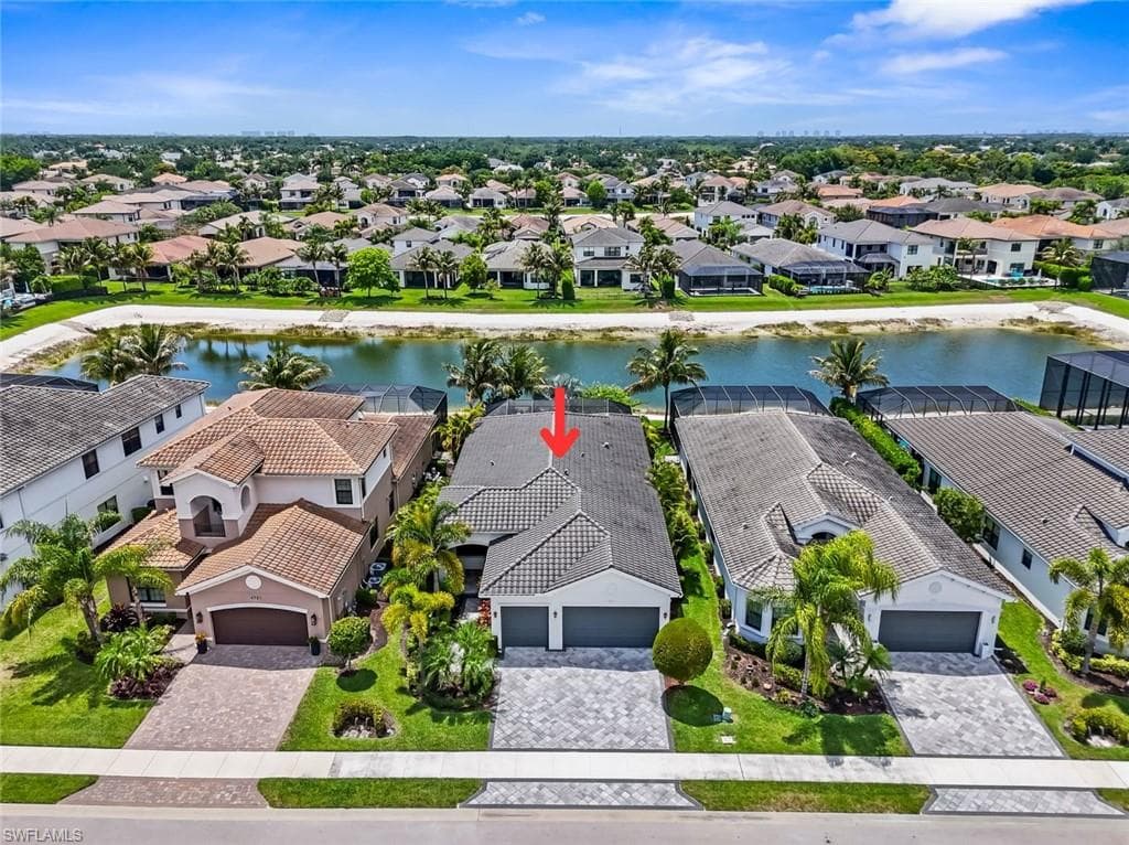 4715 Kensington CIR-26