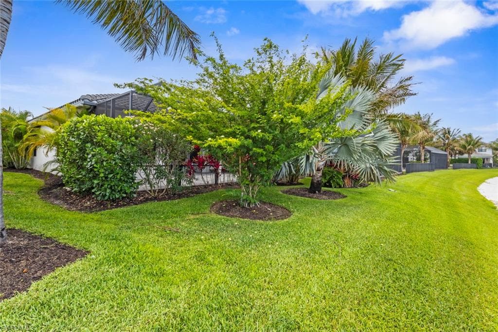 4715 Kensington CIR-25