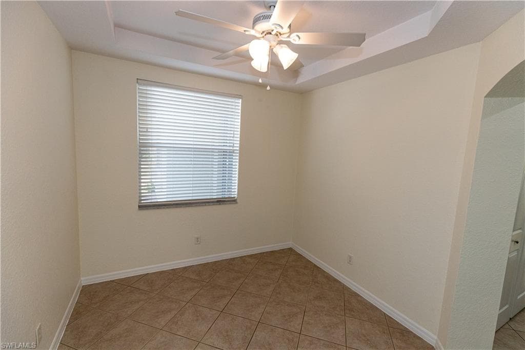 17007 Tremont ST-24