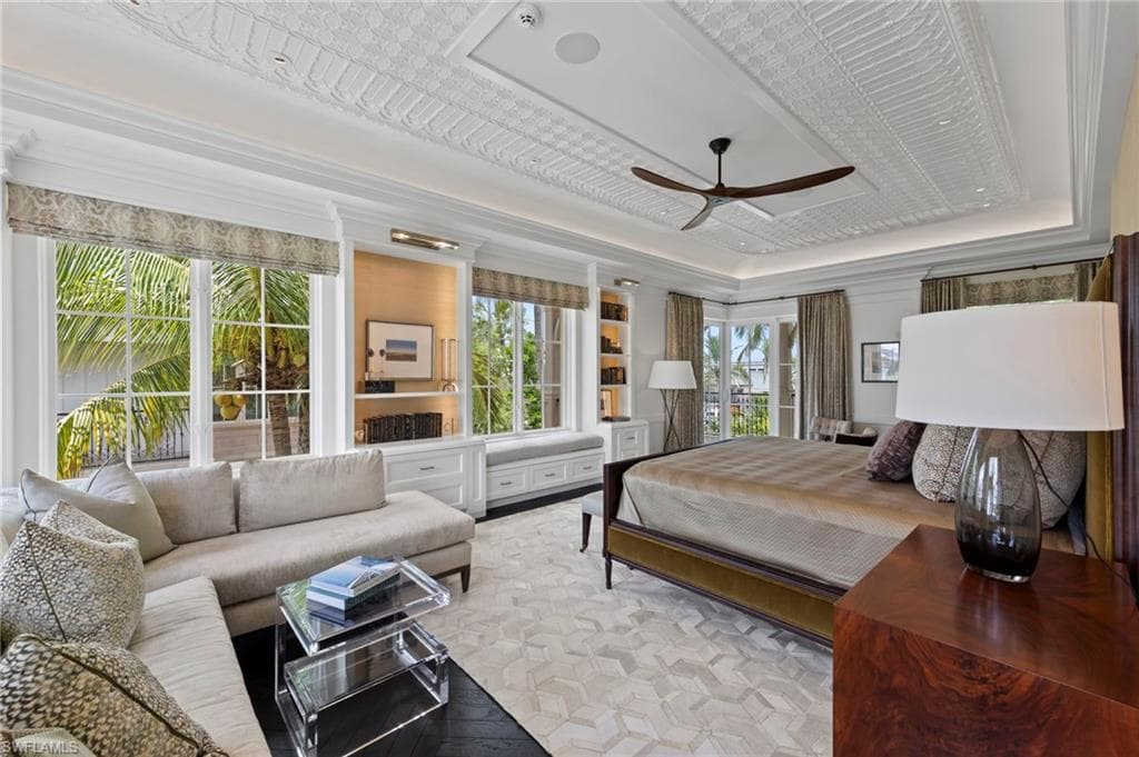 3675 Gordon DR-26