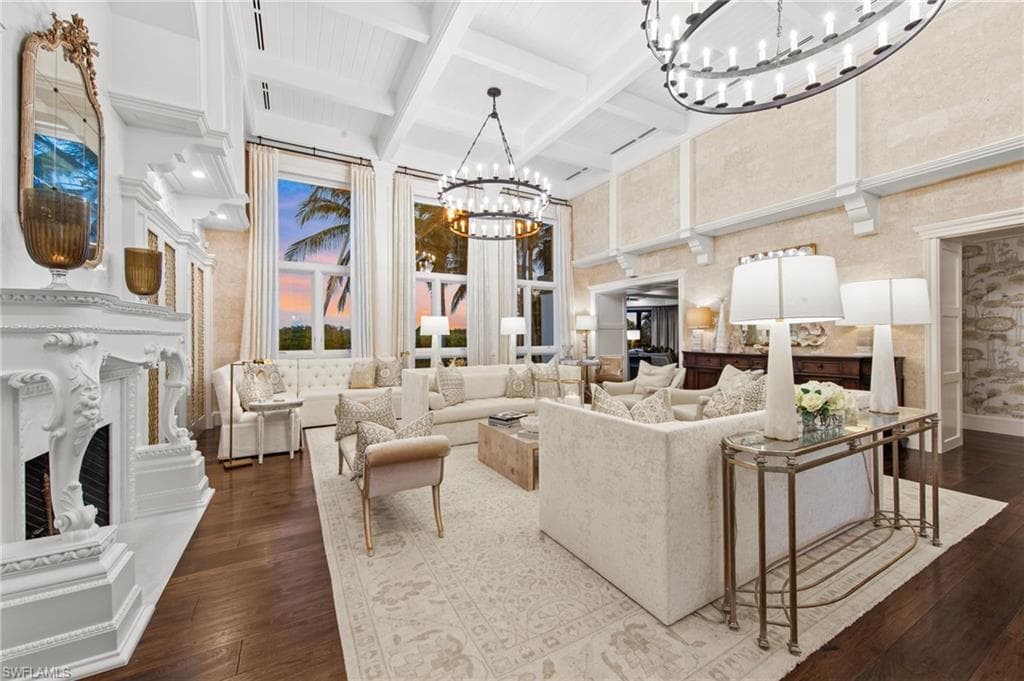 3675 Gordon DR-5
