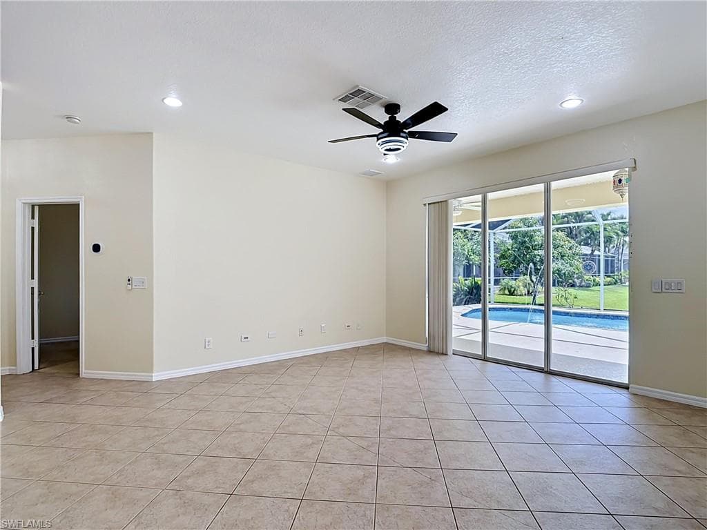 15641 Alton DR-12