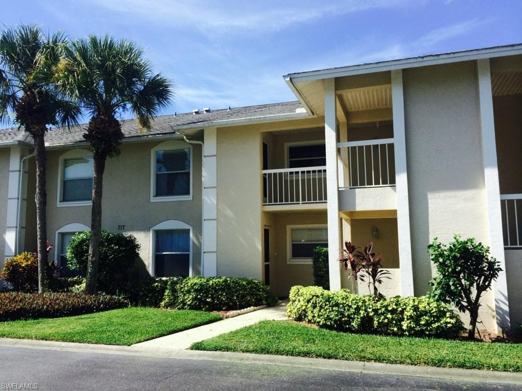 717 Landover CIR 103-1