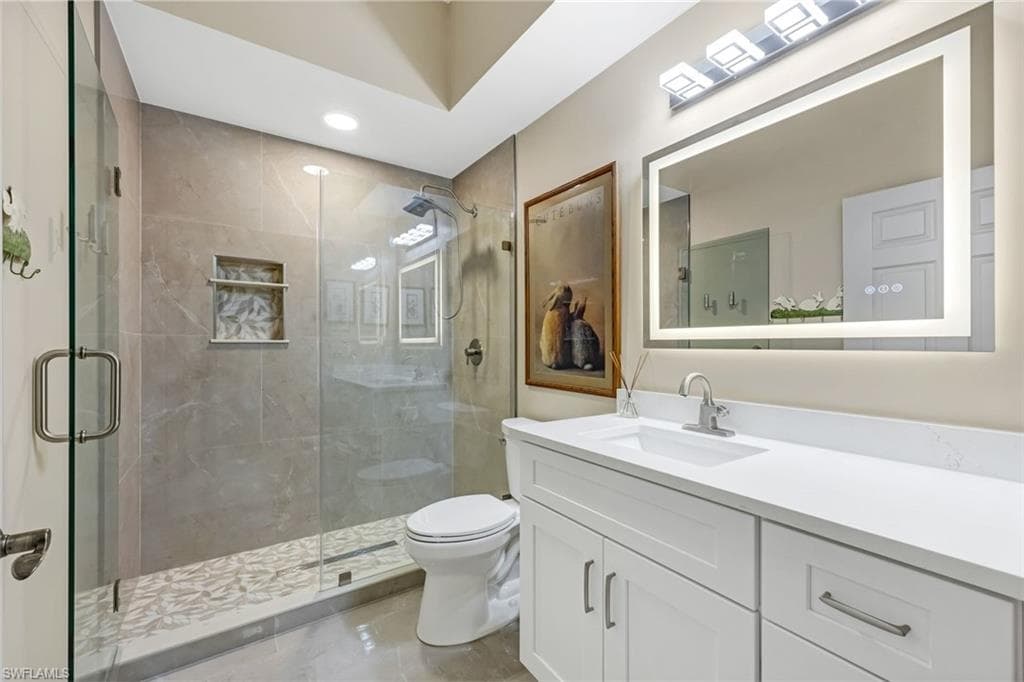 8241 Laurel Lakes BLVD-15