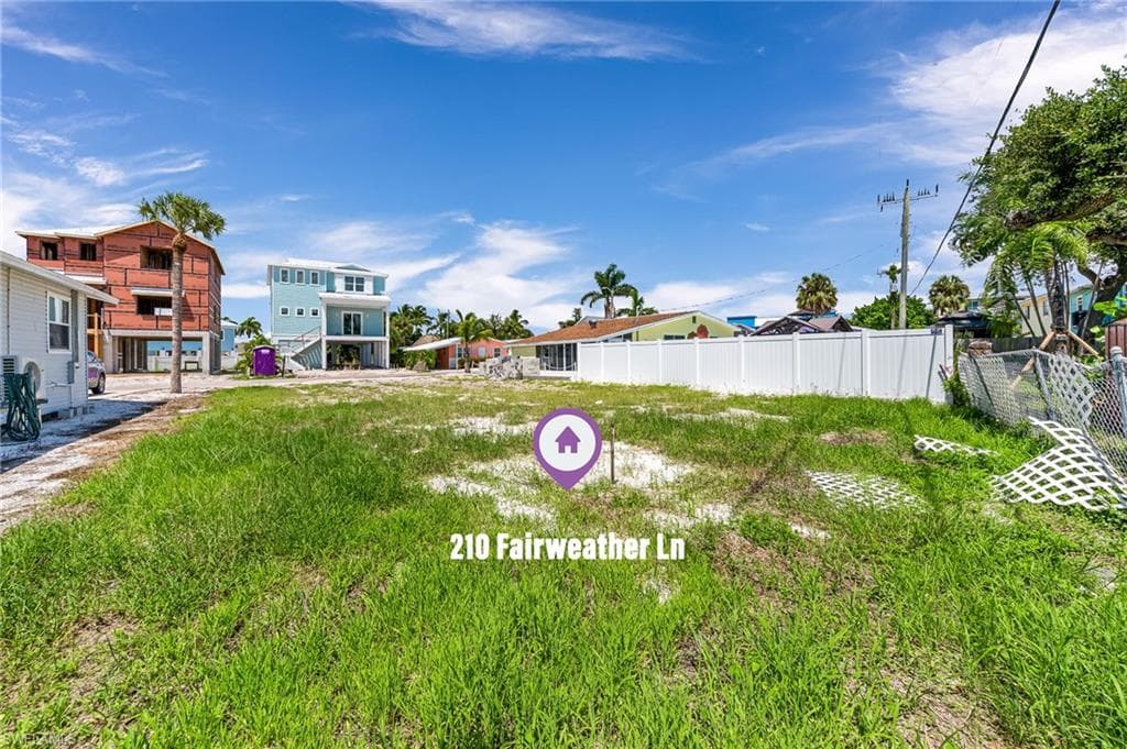 210 Fairweather LN-25