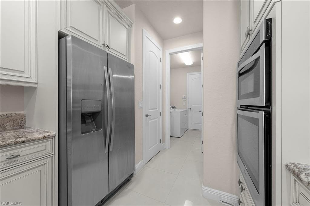9917 Alhambra LN-16