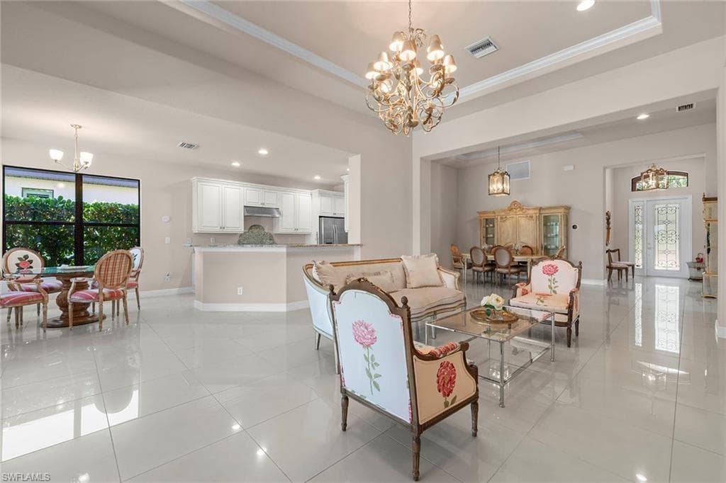 9917 Alhambra LN-10