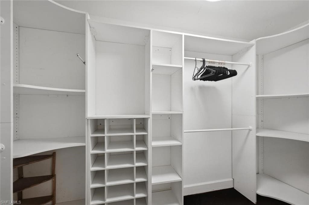 2540 Half Moon WALK-29