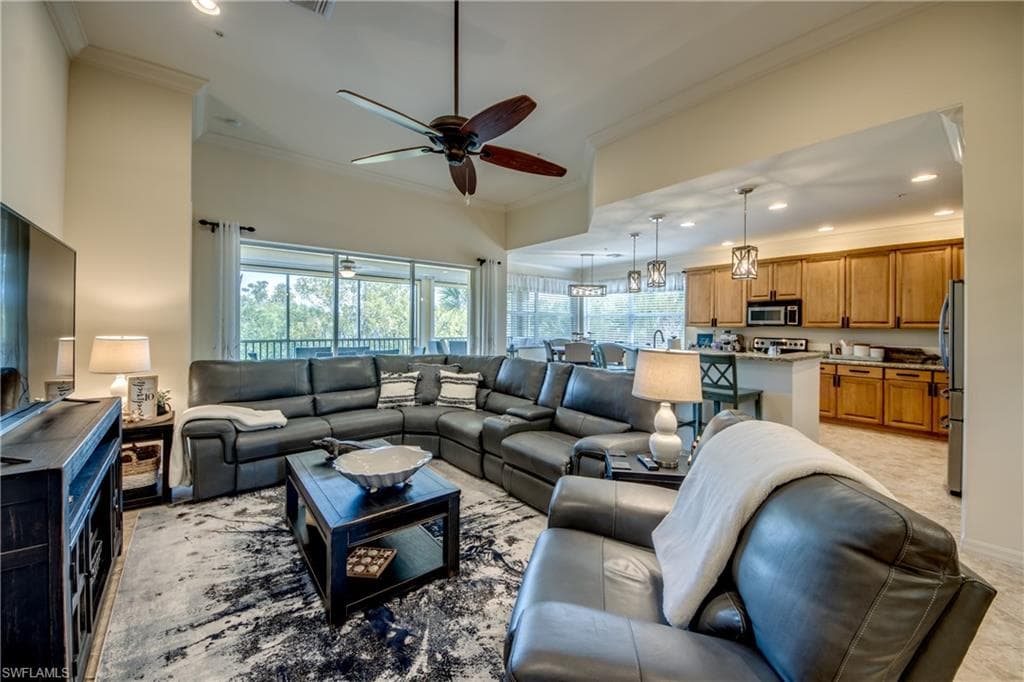 14490 Dolce Vista RD 202-15