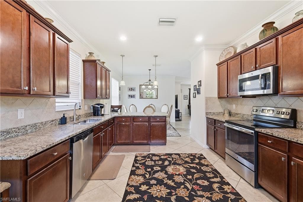 9577 Mirada BLVD-8