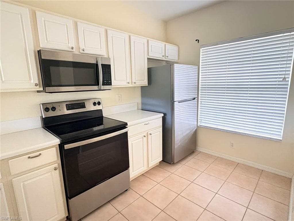 8162 Pacific Beach DR-4