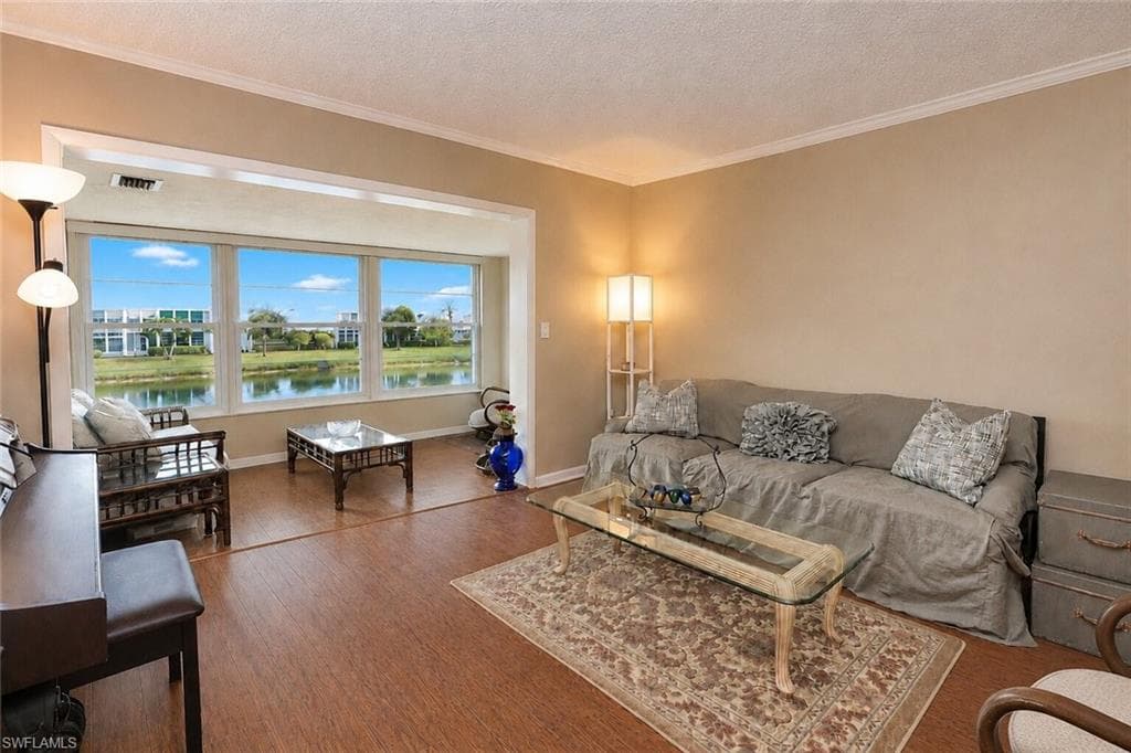 1462 Myerlee Country Club BLVD 2G-3