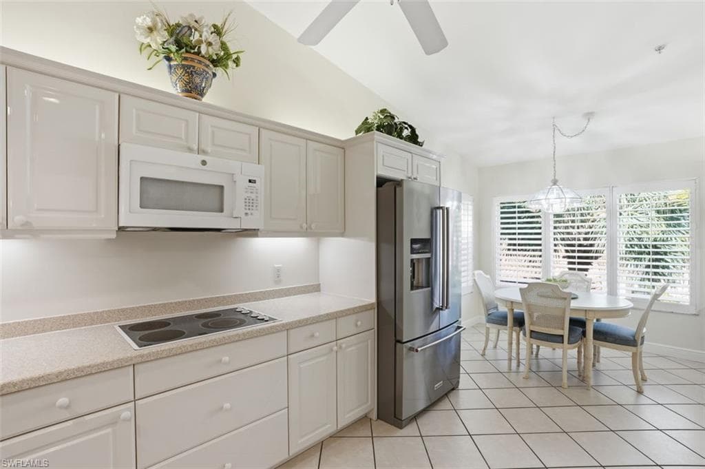 2365 Hidden Lake DR 6-6