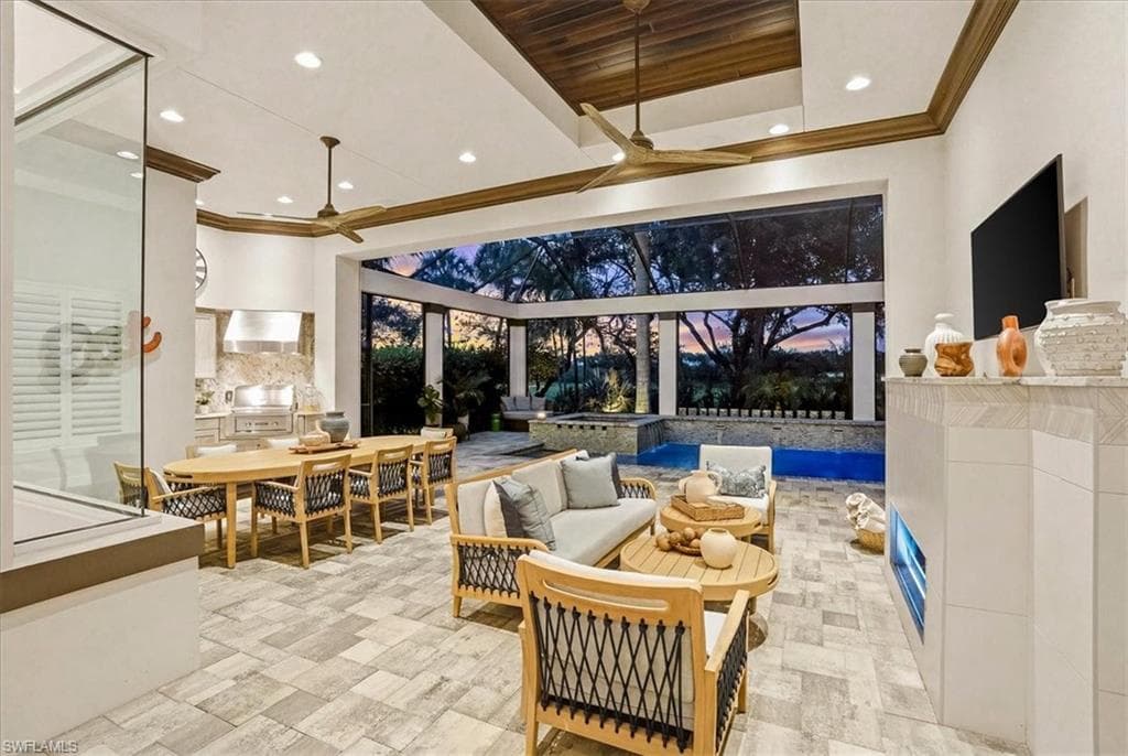 3159 Heather Glen CT-21