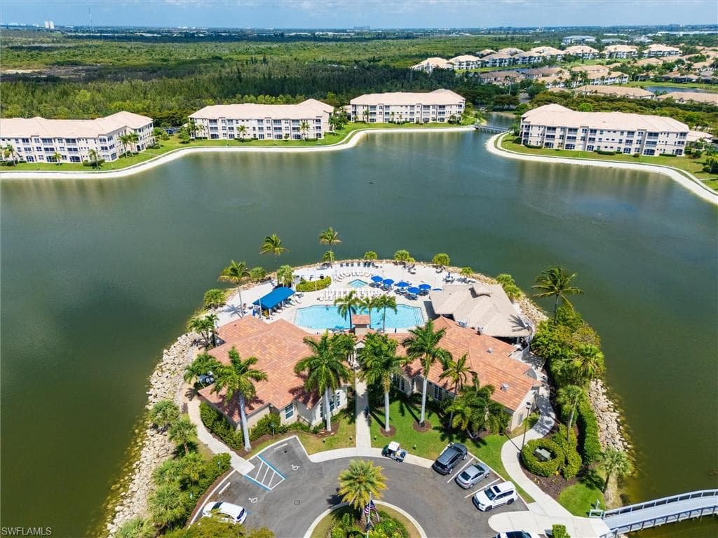 9190 Southmont CV 202-33