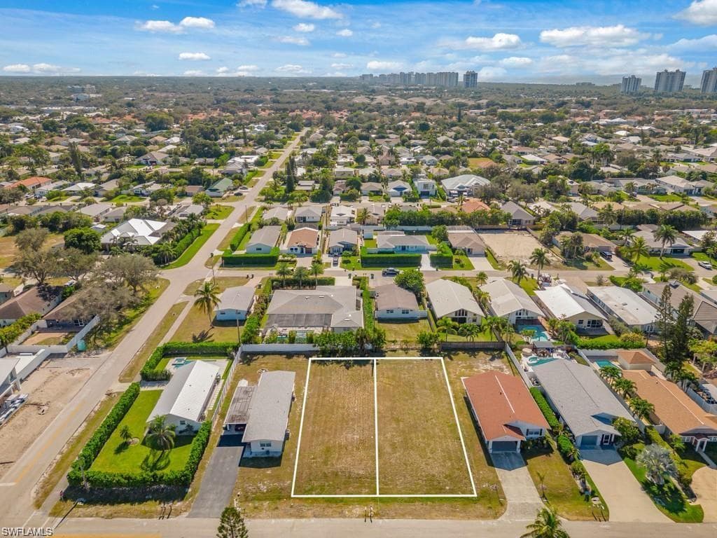 686 97th AVE N-23