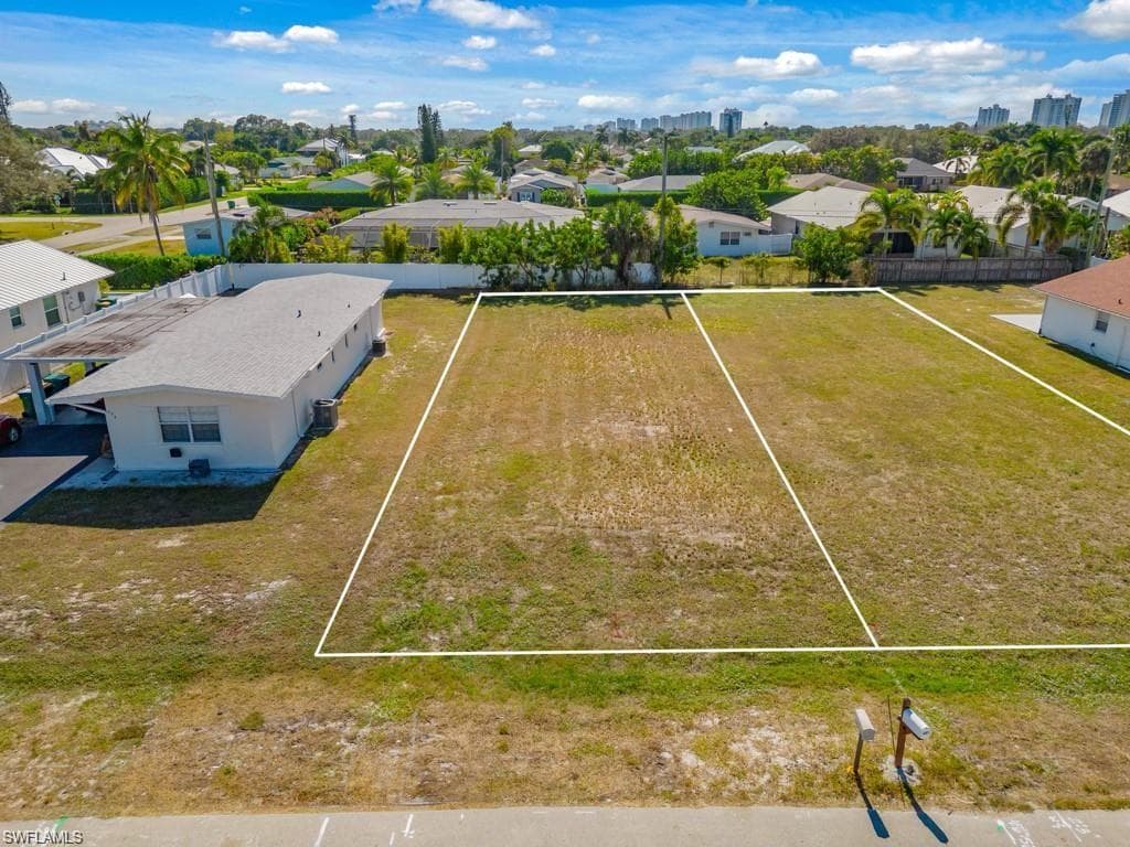 686 97th AVE N-15