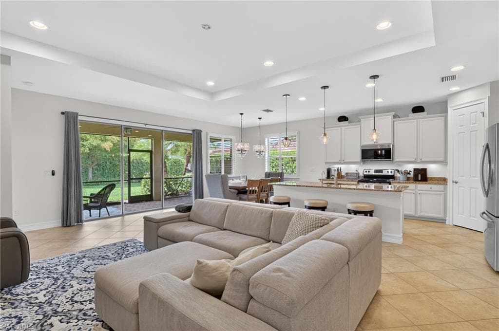 16380 Aberdeen WAY-7