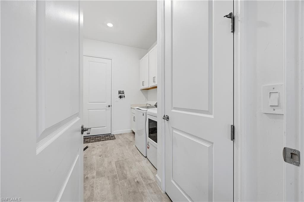 13991 Binghampton DR-20