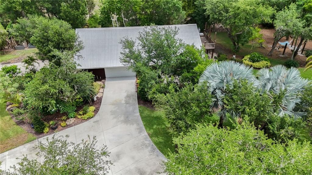 17611 Old Bayshore RD-9