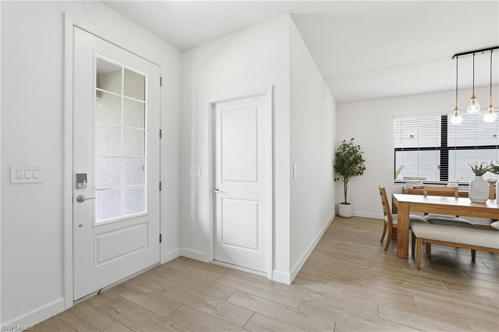 10816 Sequoia Woods LOOP-6