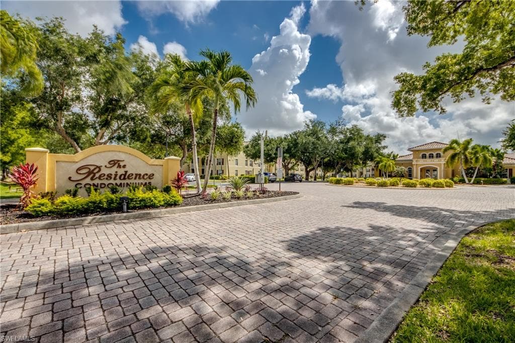 4149 Residence DR 809-1