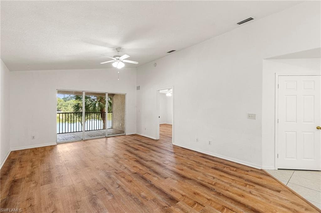 12340 Notting Hill LN 23-4
