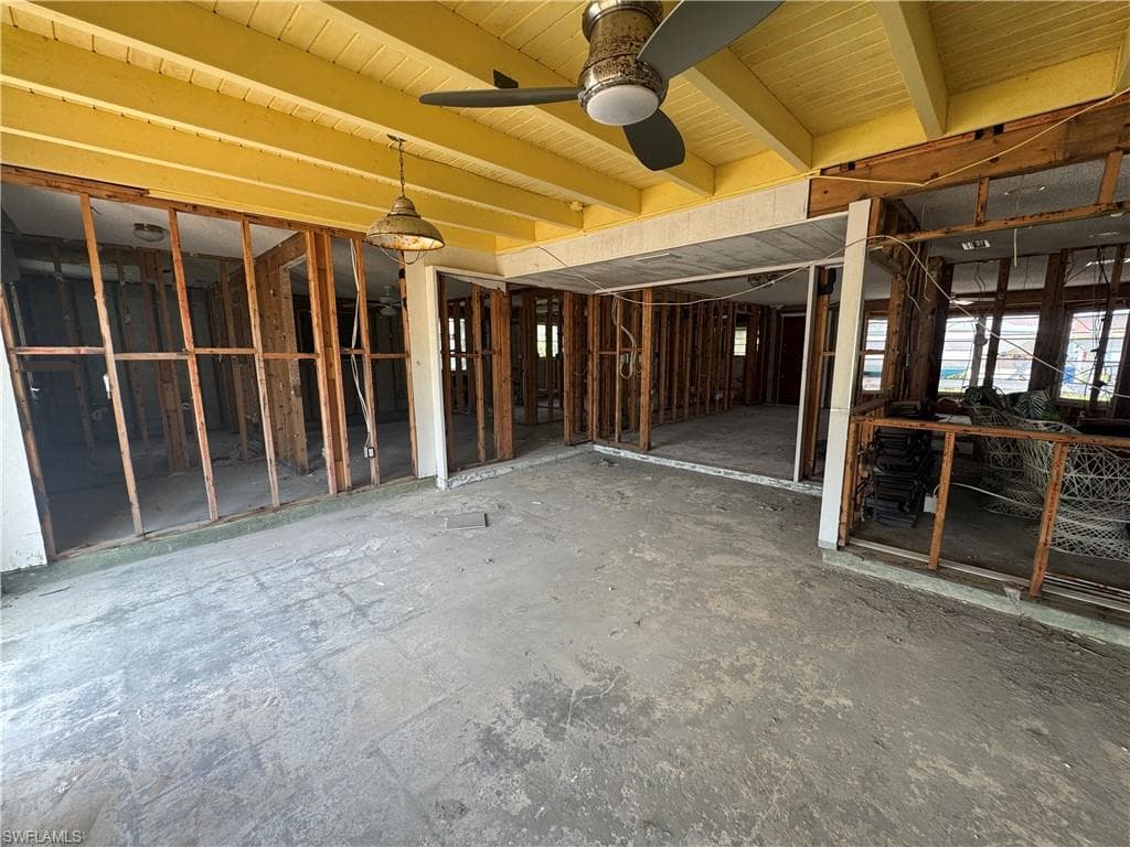 139 Ibis ST-16
