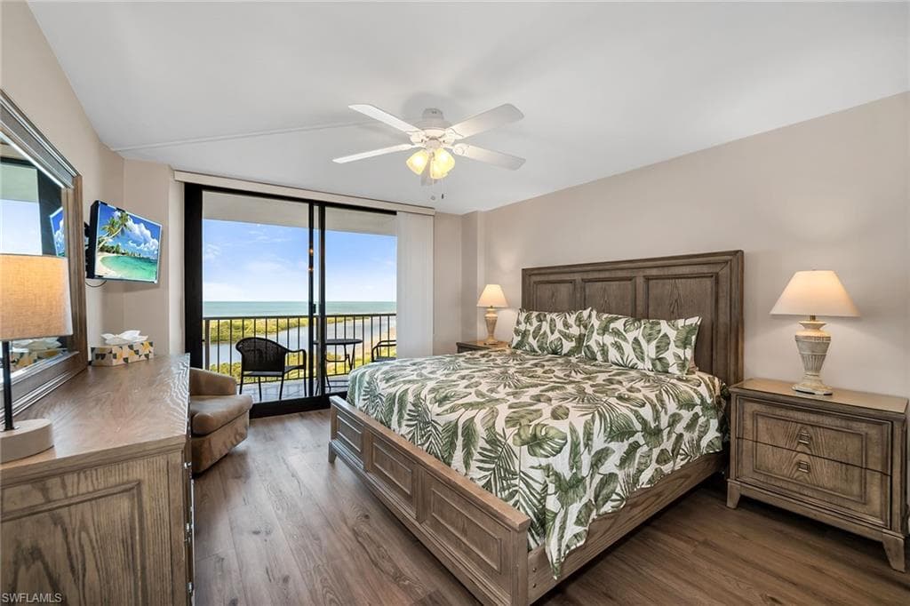 440 Seaview CT 1201-16