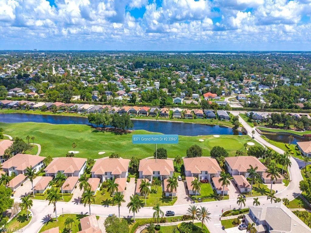 8371 Grand Palm DR 2-1
