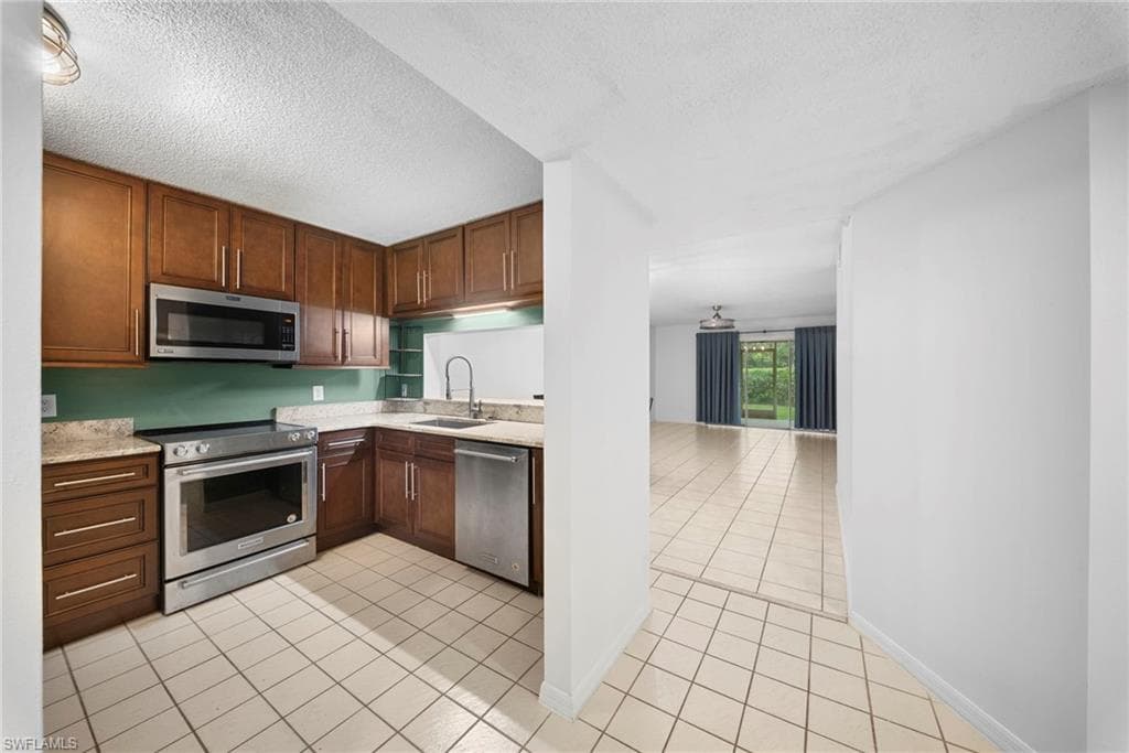 7761 Jewel LN 102-11