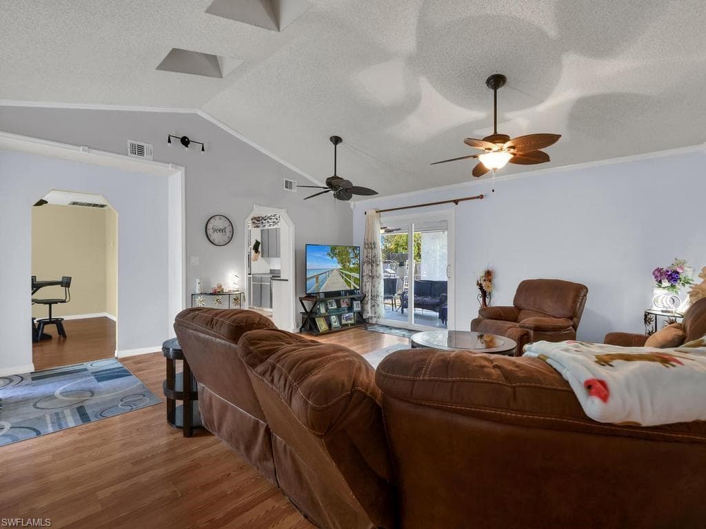 17413 Homewood RD-11