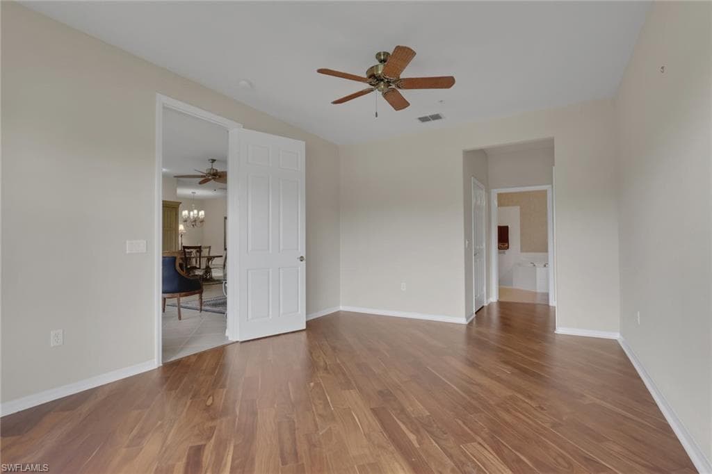 4660 WINGED FOOT CT 102-22