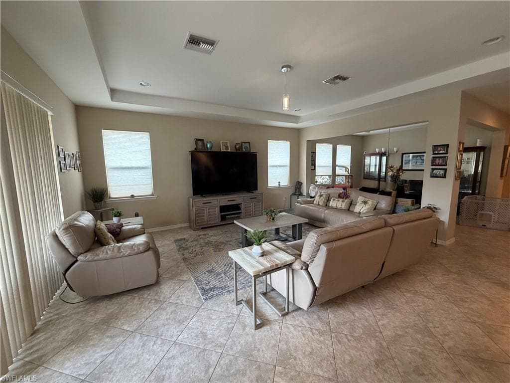 3115 Amadora CIR-12
