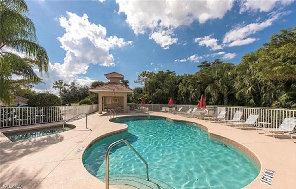 2790 Cypress Trace CIR 2225-35