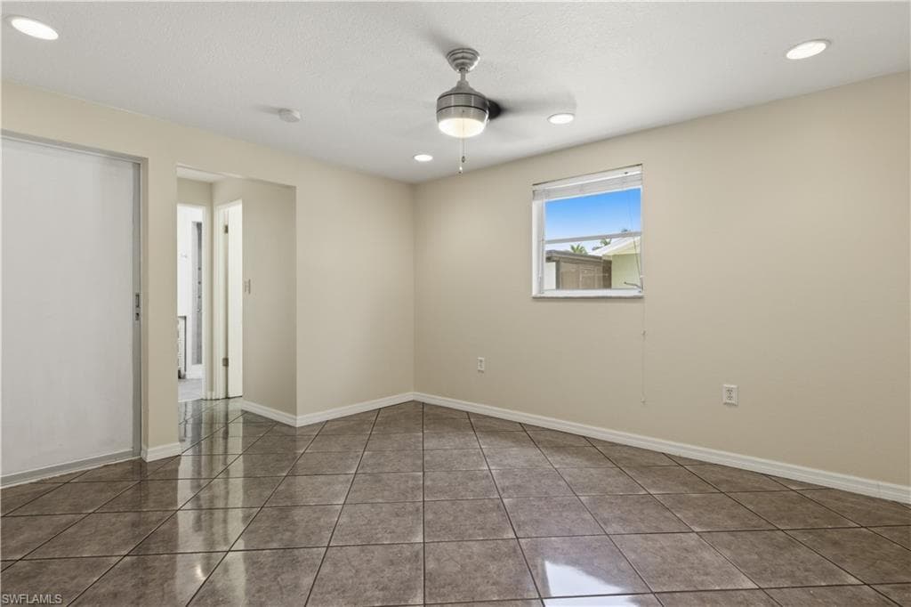 4425 N Canal CIR-8