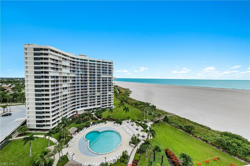 320 Seaview CT 1207-2