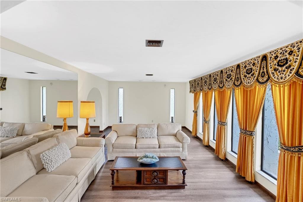 13630 Brynwood LN-7