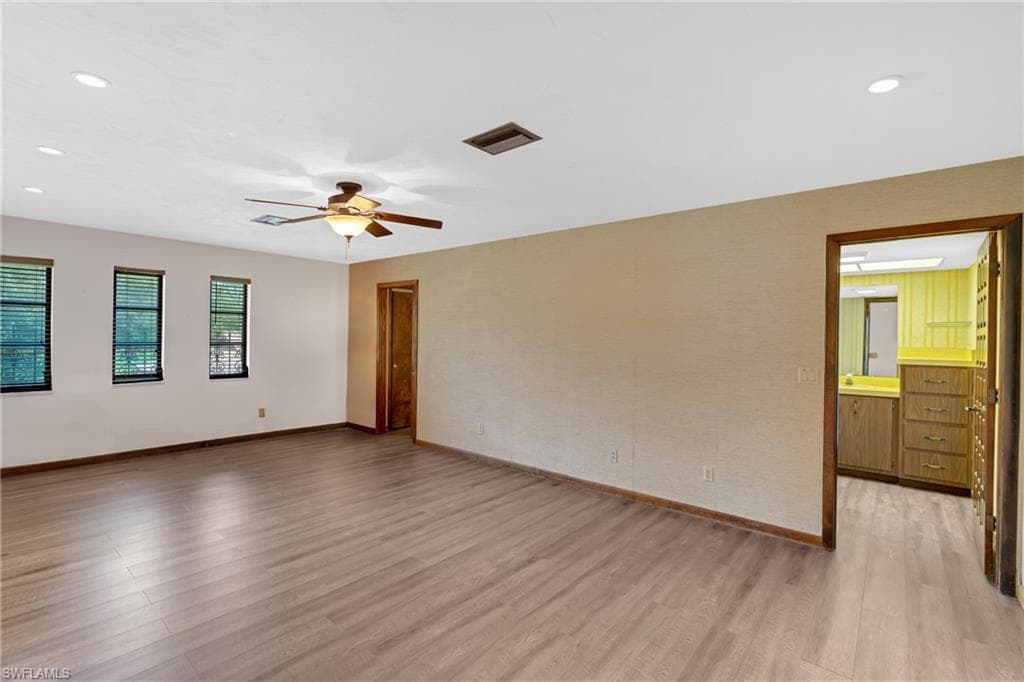 13630 Brynwood LN-33