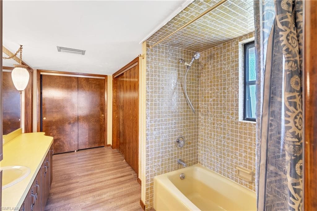 13630 Brynwood LN-15