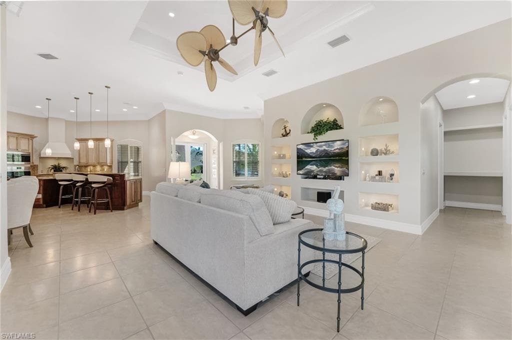 15600 Catalpa Cove DR-8
