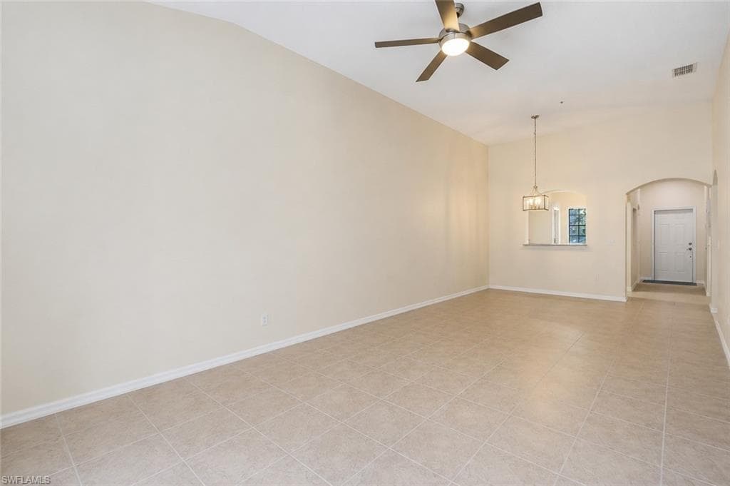 14095 Winchester CT 603-11