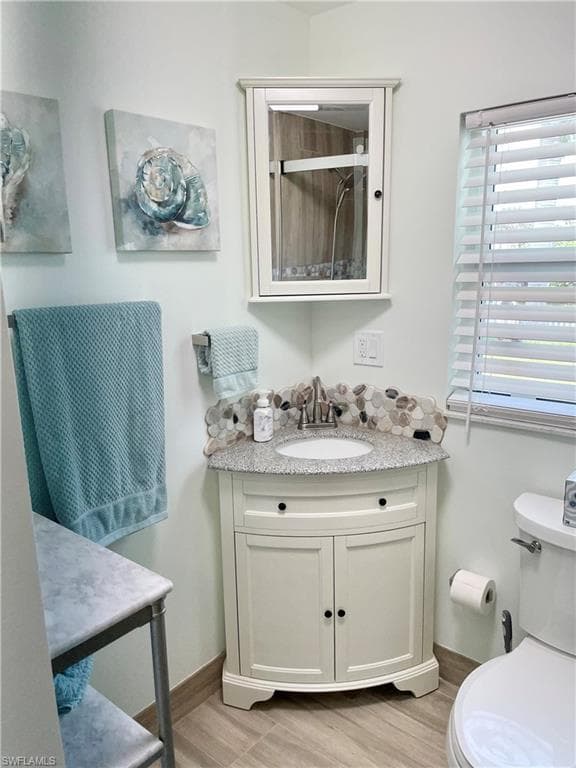 28 Constitution DR-27