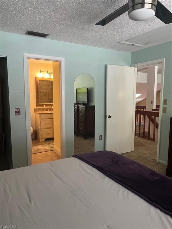840 Meadowland DR J-27