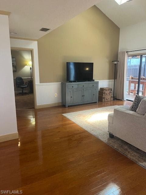 840 Meadowland DR J-8