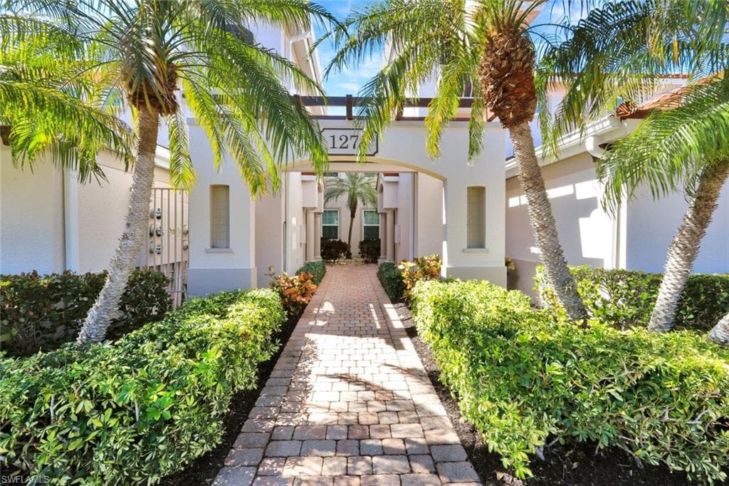 1277 RIALTO WAY 201-27