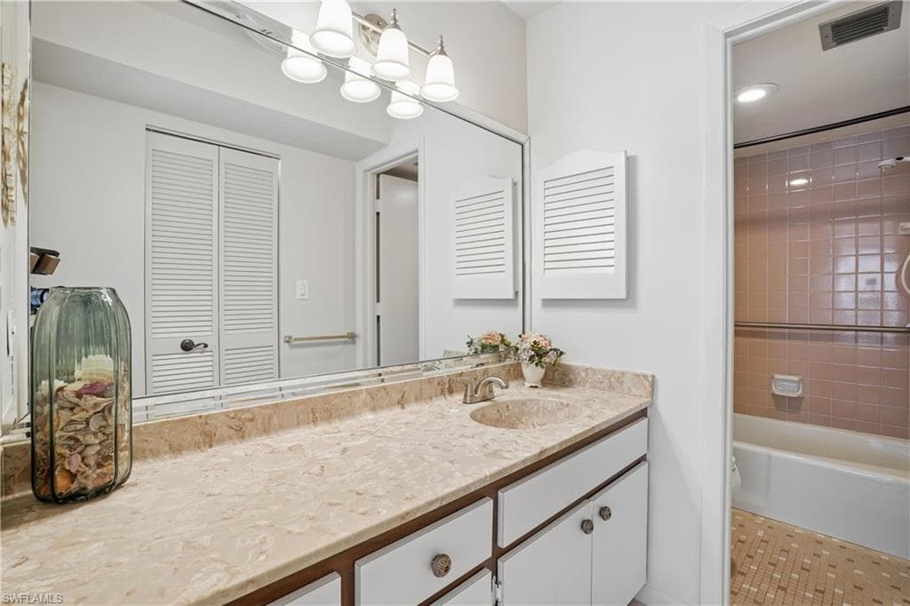 931 Collier CT A201-16