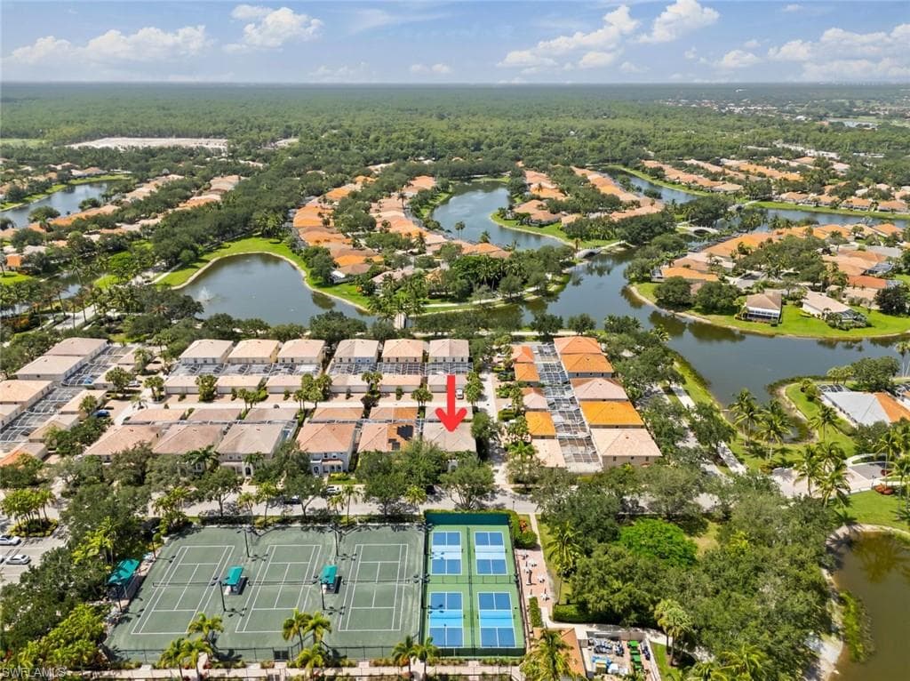 6112 Towncenter CIR-31